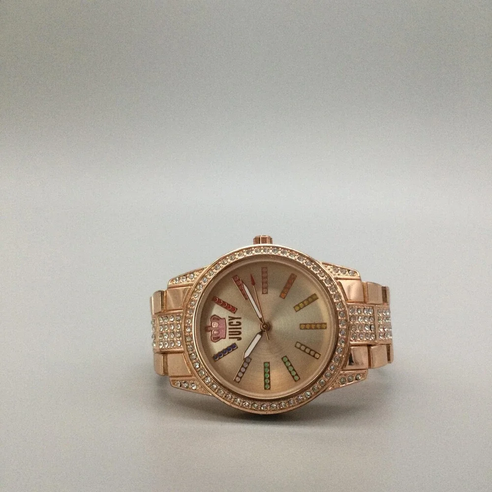 Juicy Couture see photos